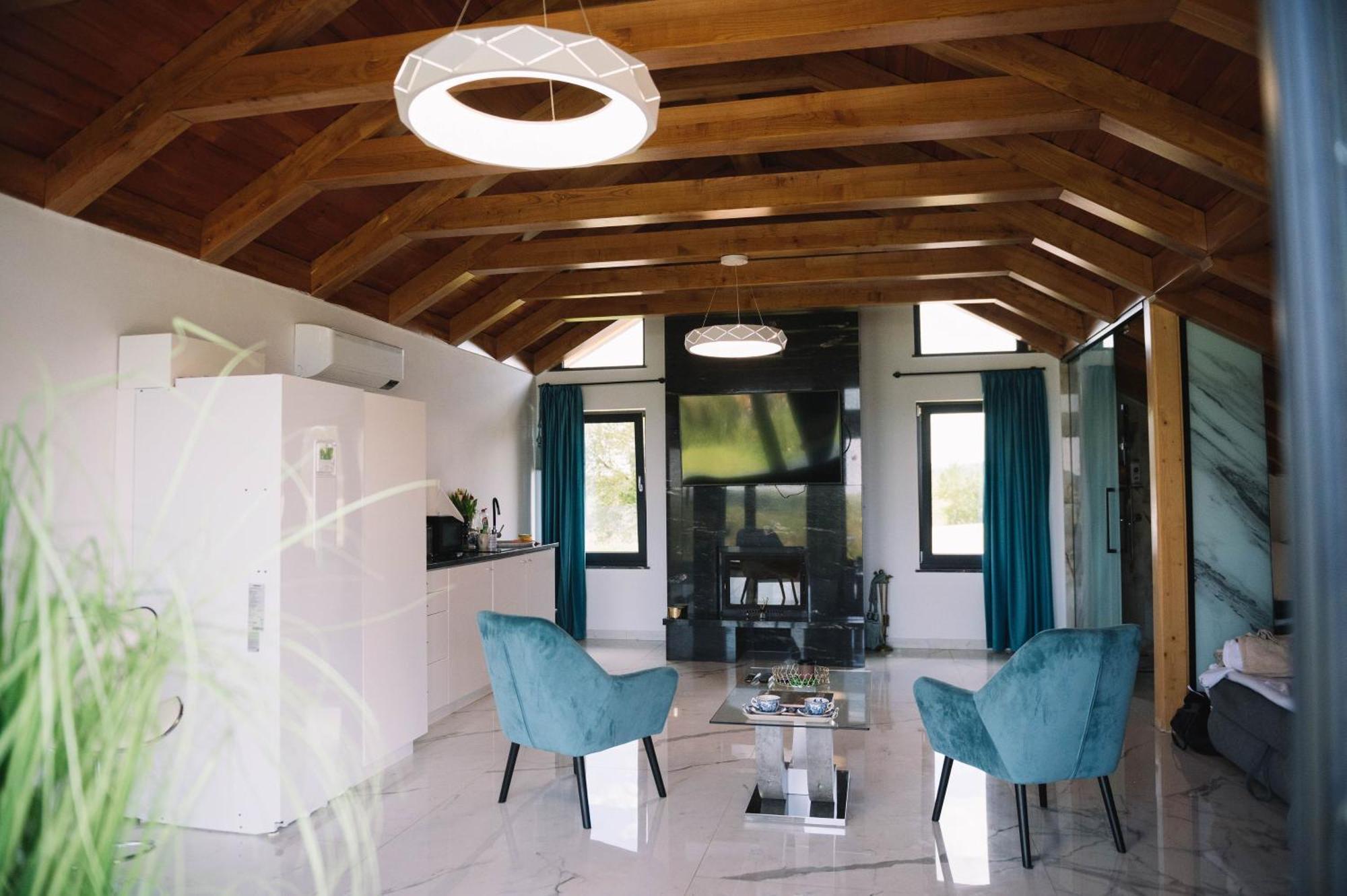 Casa Moderna In Sinteu - Intersectia Intre Modern Si Linistea Naturii Huta Voivozi Екстер'єр фото