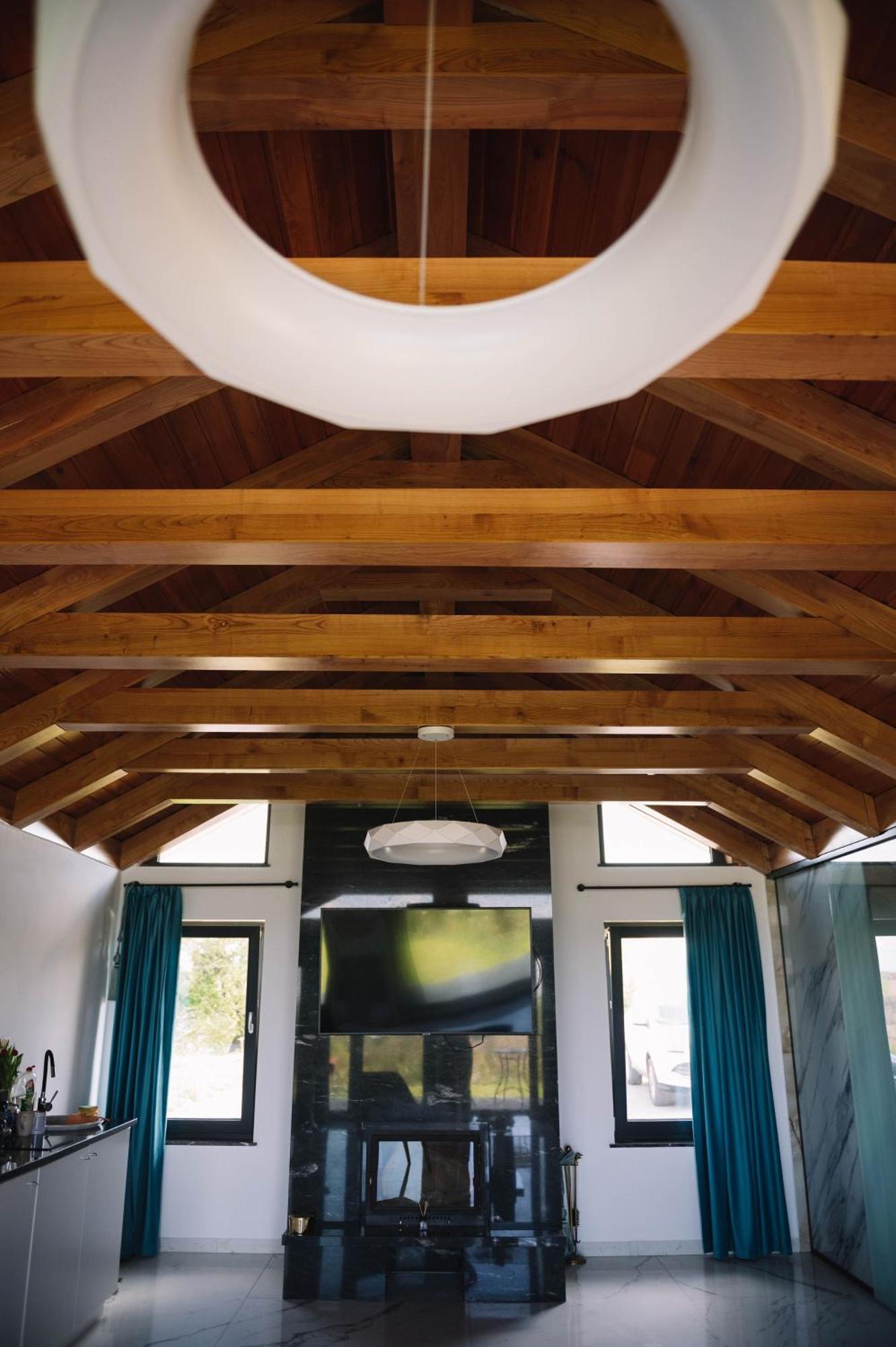 Casa Moderna In Sinteu - Intersectia Intre Modern Si Linistea Naturii Huta Voivozi Екстер'єр фото