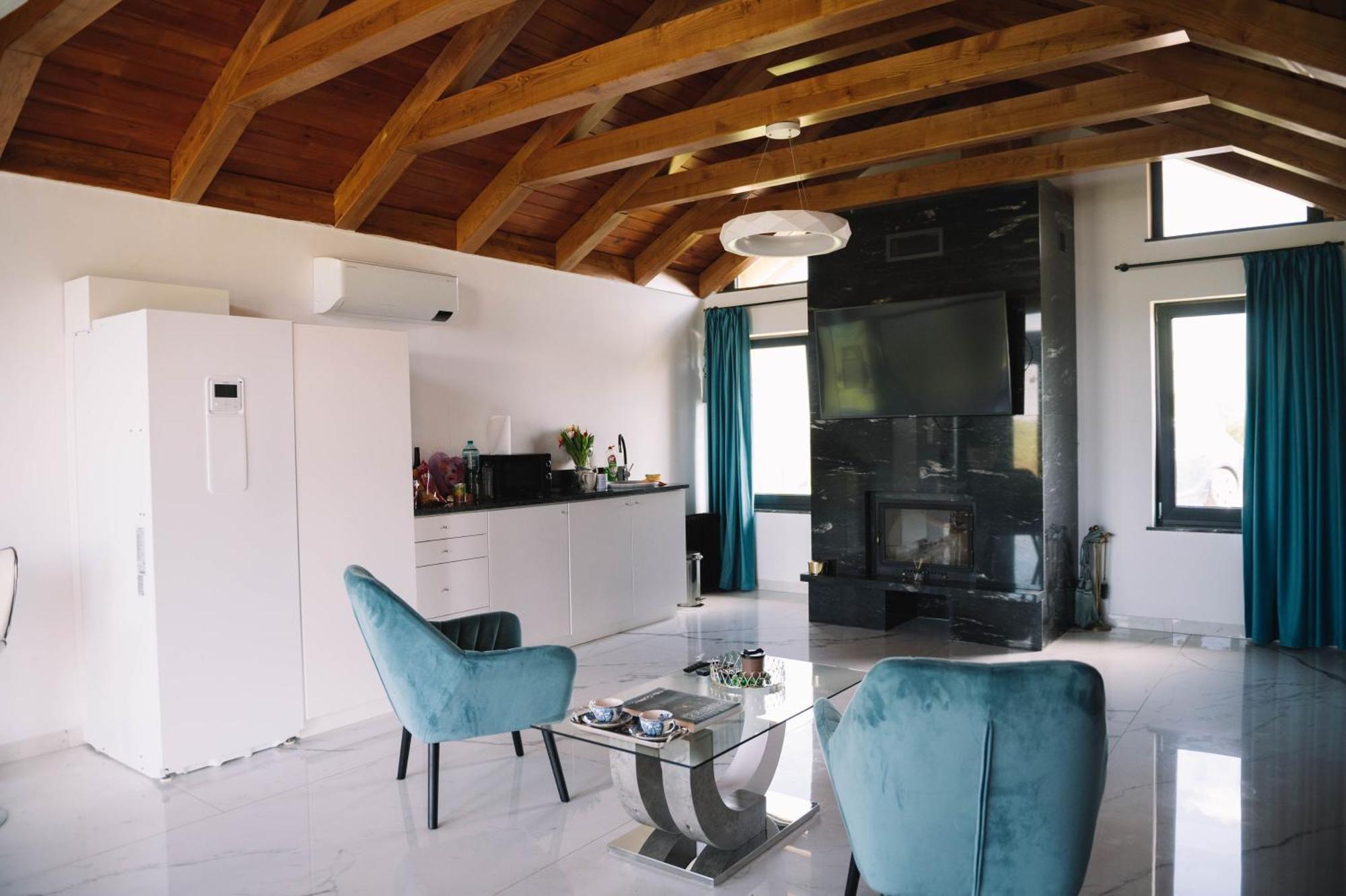 Casa Moderna In Sinteu - Intersectia Intre Modern Si Linistea Naturii Huta Voivozi Екстер'єр фото